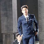 東方神起 - 東方神起  パズル U-KNOW（ユノ） Amazon.co.jp: ユーノーユンホ 東方神起 - Puzzle Package 1000